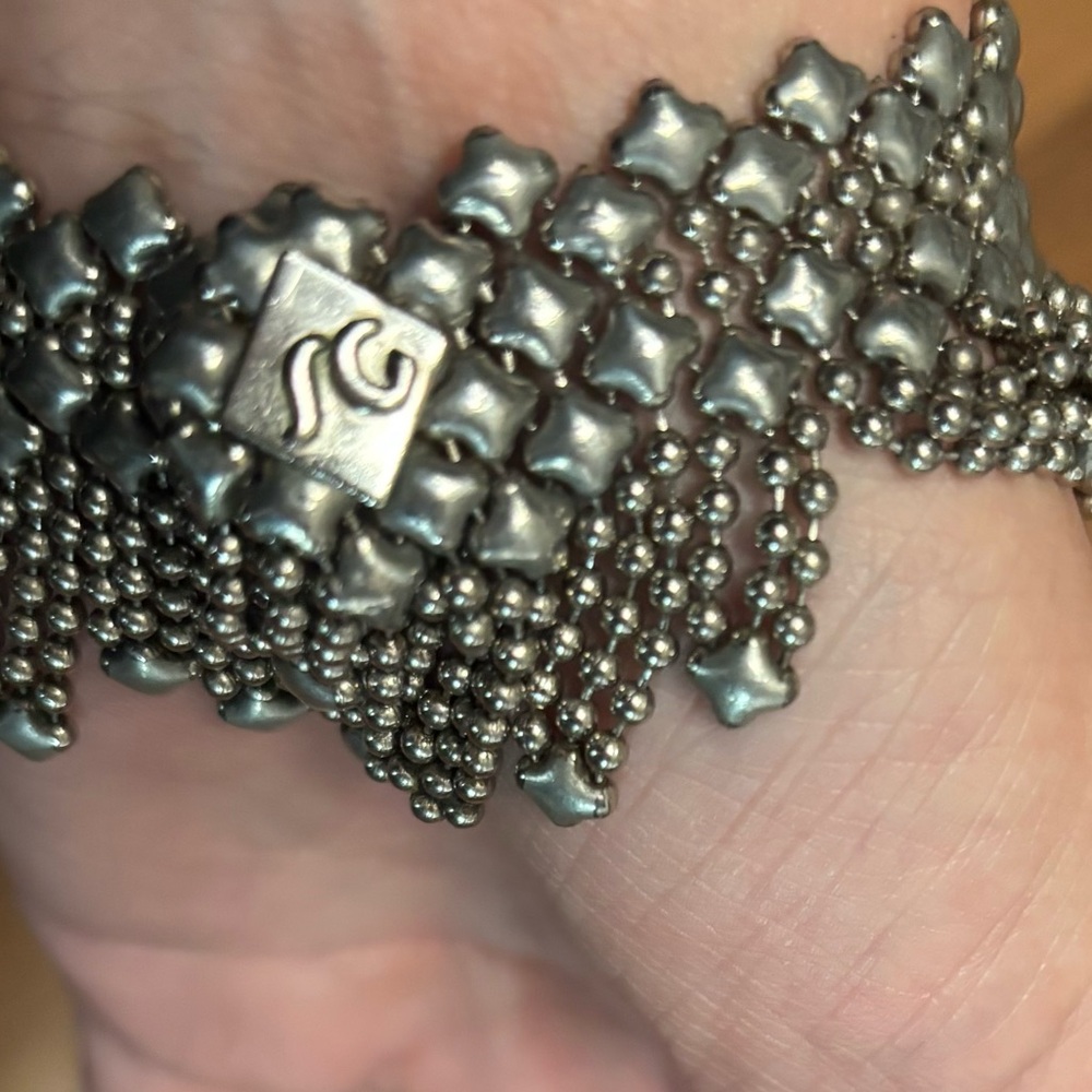 SG Liquid Metal Chainmail Bracelet with fringe detail - Picture 2 of 9